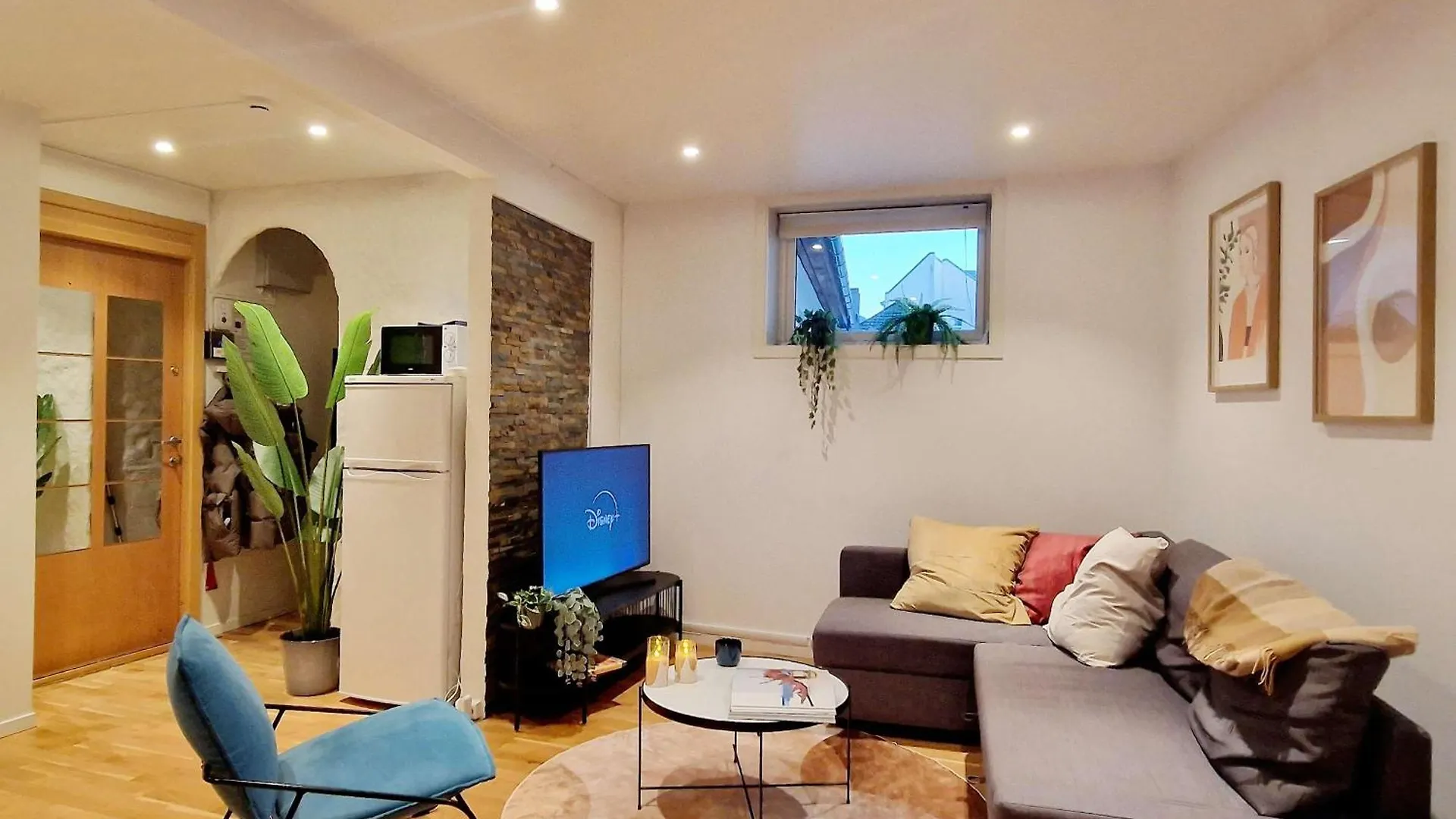 City Center Retreat With King Bed 베르겐 아파트